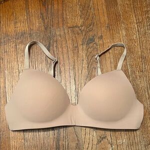 Victoria’s Secret bra